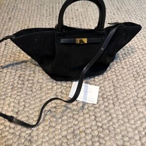 Elegant Black Handbag